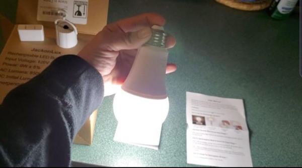 EmergenBulb